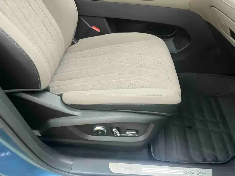 Chery Tiggo 8 PLUS C-DM 2025 1.5T Premium Edition — миниатюра 19