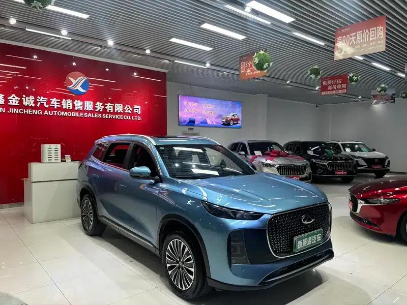 Chery Tiggo 8 PLUS C-DM 2025 1.5T Premium Edition — миниатюра 3