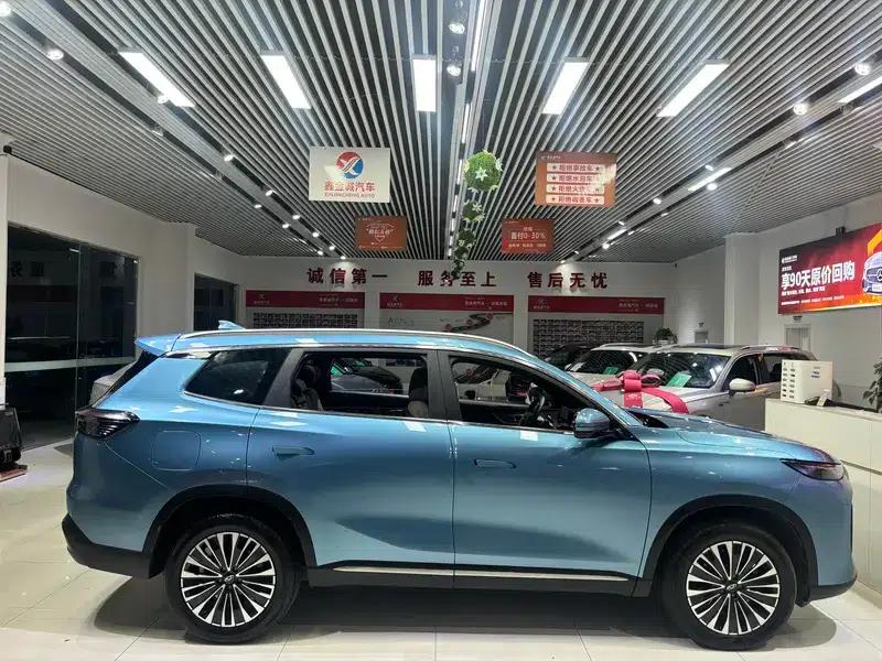 Chery Tiggo 8 PLUS C-DM 2025 1.5T Premium Edition — миниатюра 7
