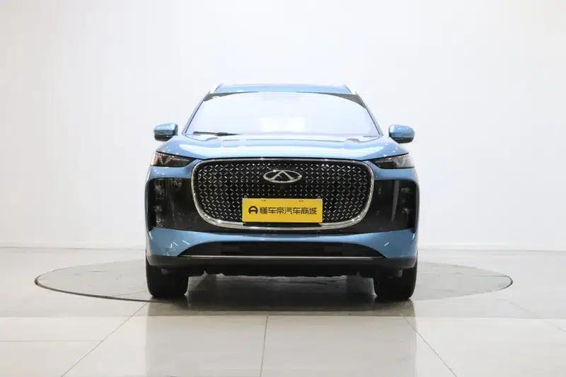 Chery Tiggo 8 PLUS C-DM 2025 1.5T Premium Edition — миниатюра 2
