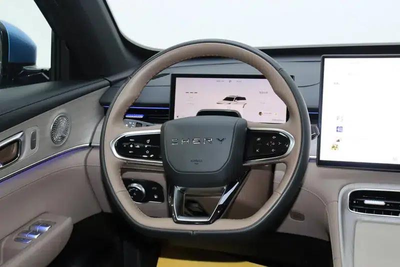 Chery Tiggo 8 PLUS C-DM 2025 1.5T Premium Edition — миниатюра 16