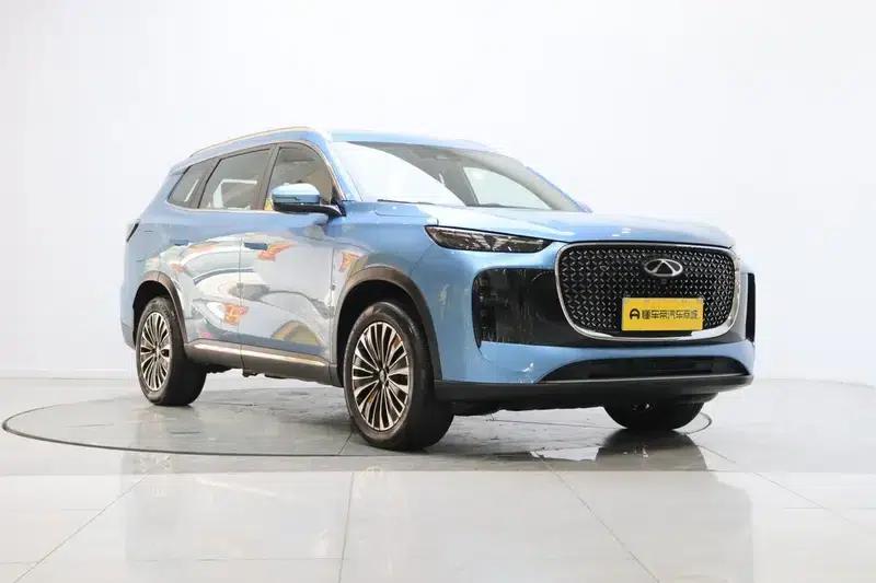 Chery Tiggo 8 PLUS C-DM 2025 1.5T Premium Edition — миниатюра 3