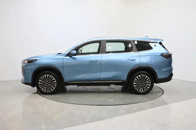 Chery Tiggo 8 PLUS C-DM 2025 1.5T Premium Edition — миниатюра 4