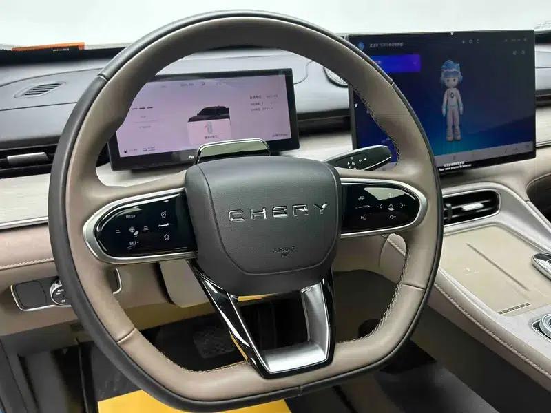 Chery Tiggo 8 PLUS C-DM 2025 1.5T Premium Edition — миниатюра 16