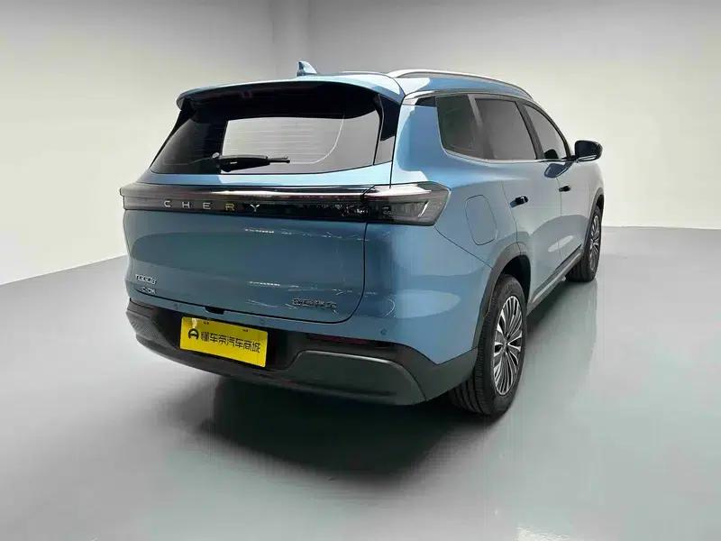 Chery Tiggo 8 PLUS C-DM 2025 1.5T Premium Edition — миниатюра 7