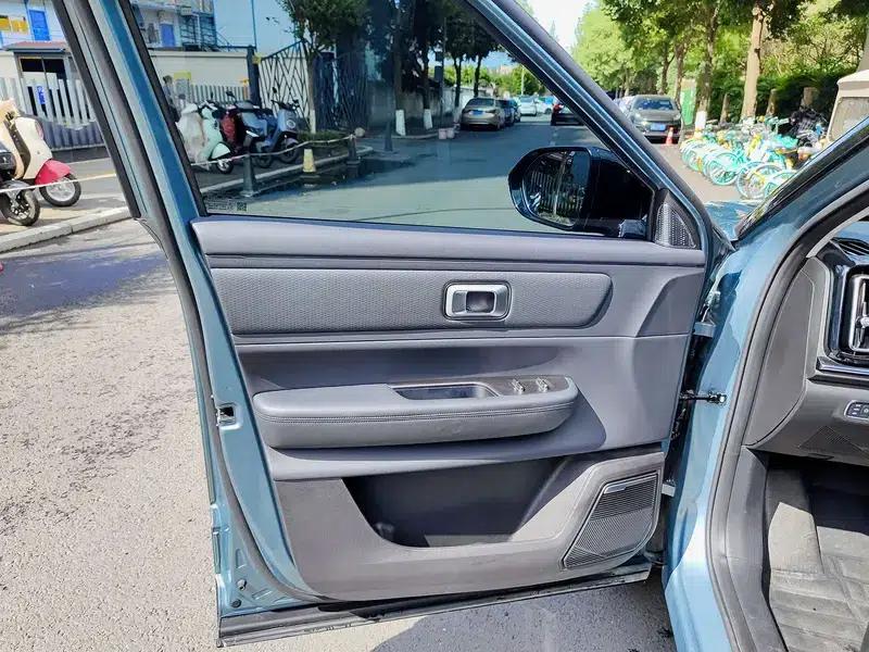 Explore 06 C-DM 2024 1.5T Luxury Edition — миниатюра 11