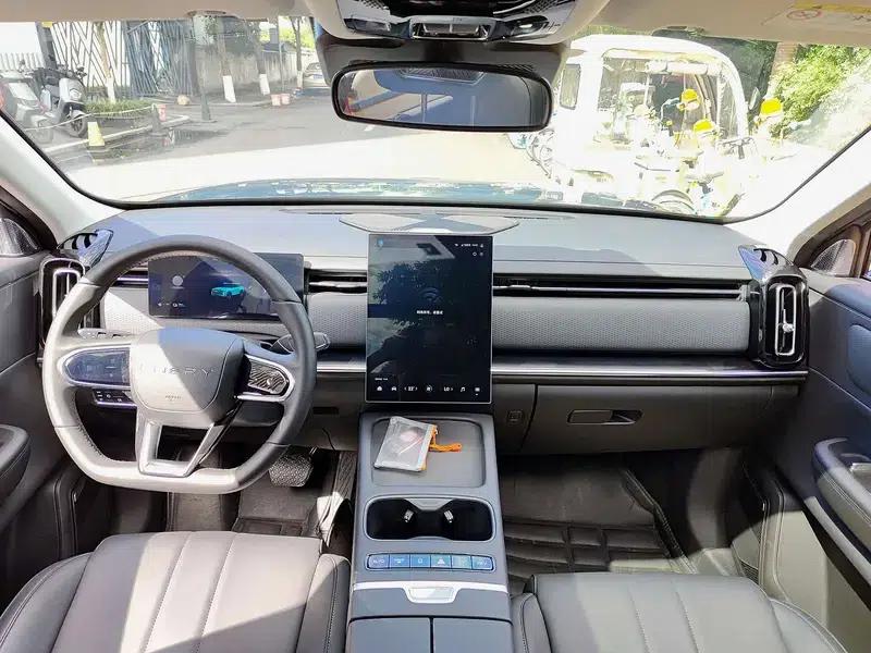 Explore 06 C-DM 2024 1.5T Luxury Edition — миниатюра 7