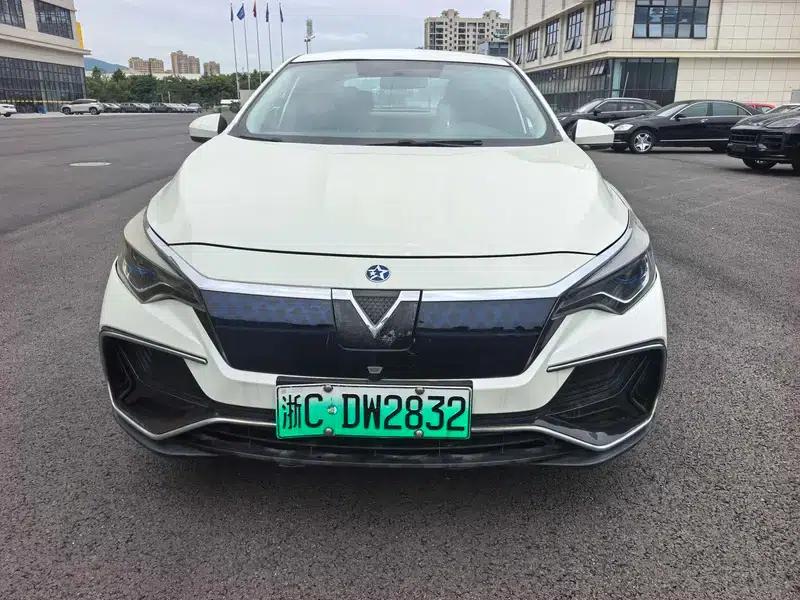 Venucia D60 EV 2022 Standard Range Comfort Edition — миниатюра 2