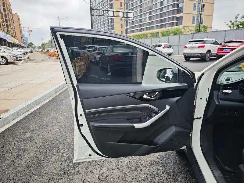 Venucia D60 EV 2022 PLUS RJ Comfort Edition — миниатюра 14