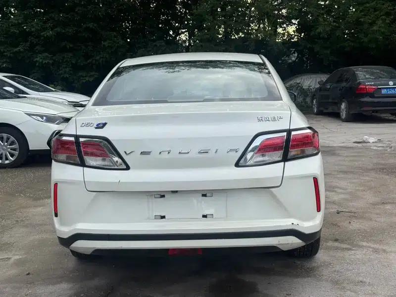Venucia D60 EV 2022 Standard Range Comfort Edition — миниатюра 5