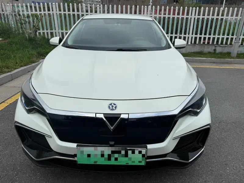 Venucia D60 EV 2020 Standard Range Smart Edition — миниатюра 2