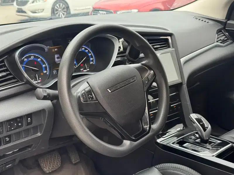 Venucia D60 EV 2022 Standard Range Smart Edition — миниатюра 10