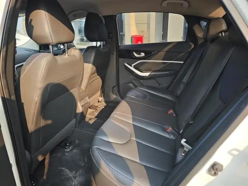 Venucia D60 EV 2022 Standard Range Smart Edition - Online Ride-Hailing — миниатюра 11