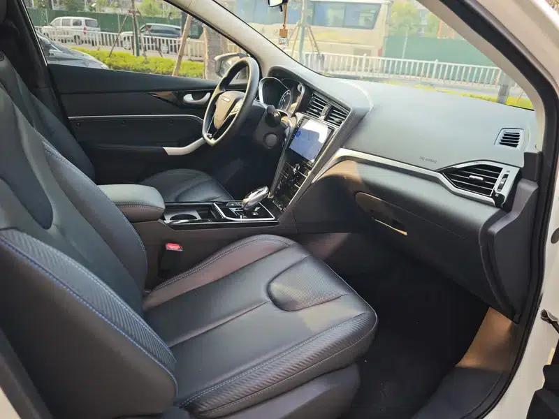 Venucia D60 EV 2022 Standard Range Smart Edition - Online Ride-Hailing — миниатюра 14