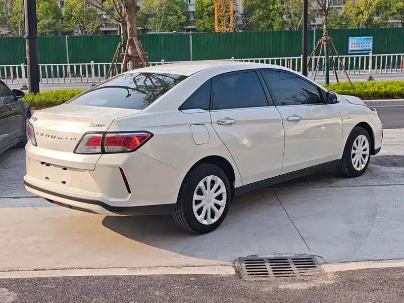 Venucia D60 EV 2022 Standard Range Smart Edition - Online Ride-Hailing — миниатюра 4