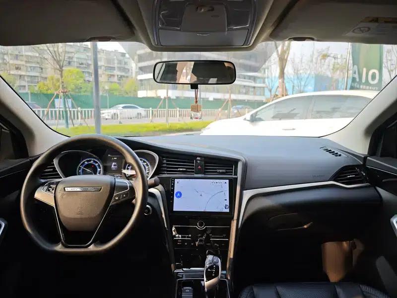 Venucia D60 EV 2022 Standard Range Smart Edition - Online Ride-Hailing — миниатюра 9