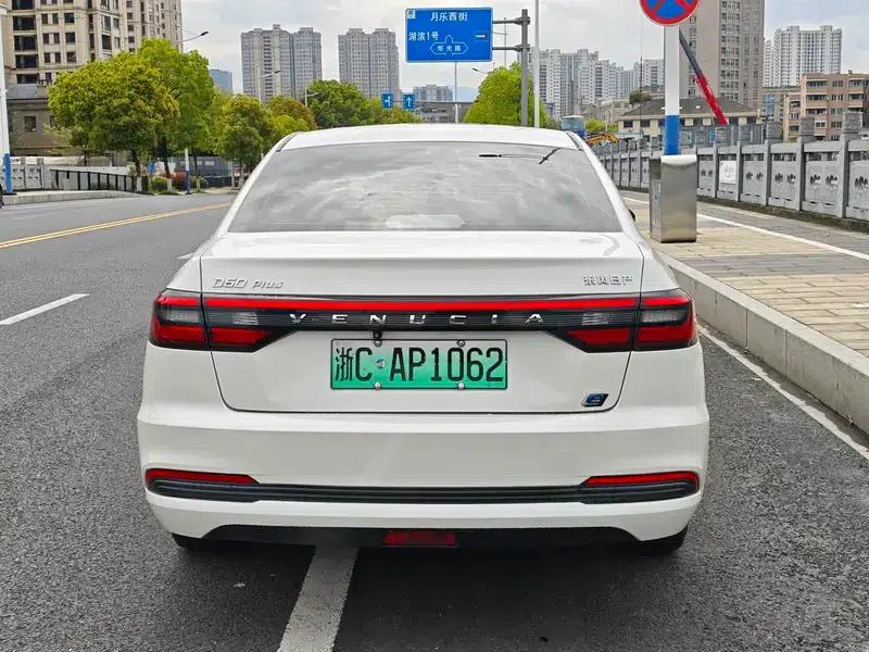 Venucia D60 EV 2022 PLUS SI Comfort Edition — миниатюра 6