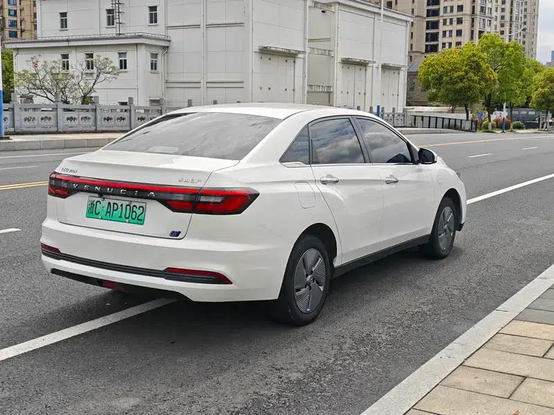 Venucia D60 EV 2022 PLUS SI Comfort Edition — миниатюра 7