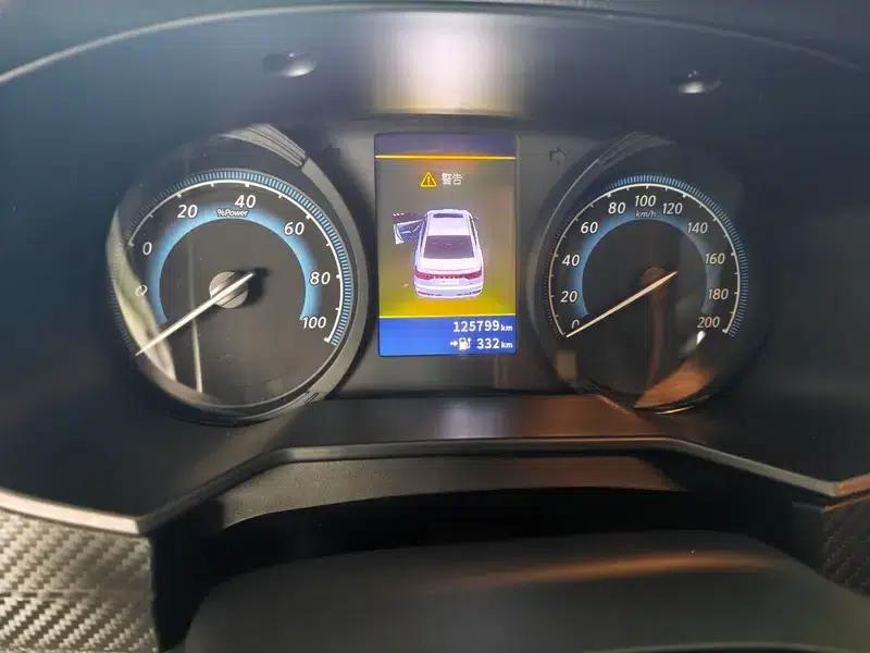 Venucia D60 EV 2022 PLUS SI Comfort Edition — миниатюра 10