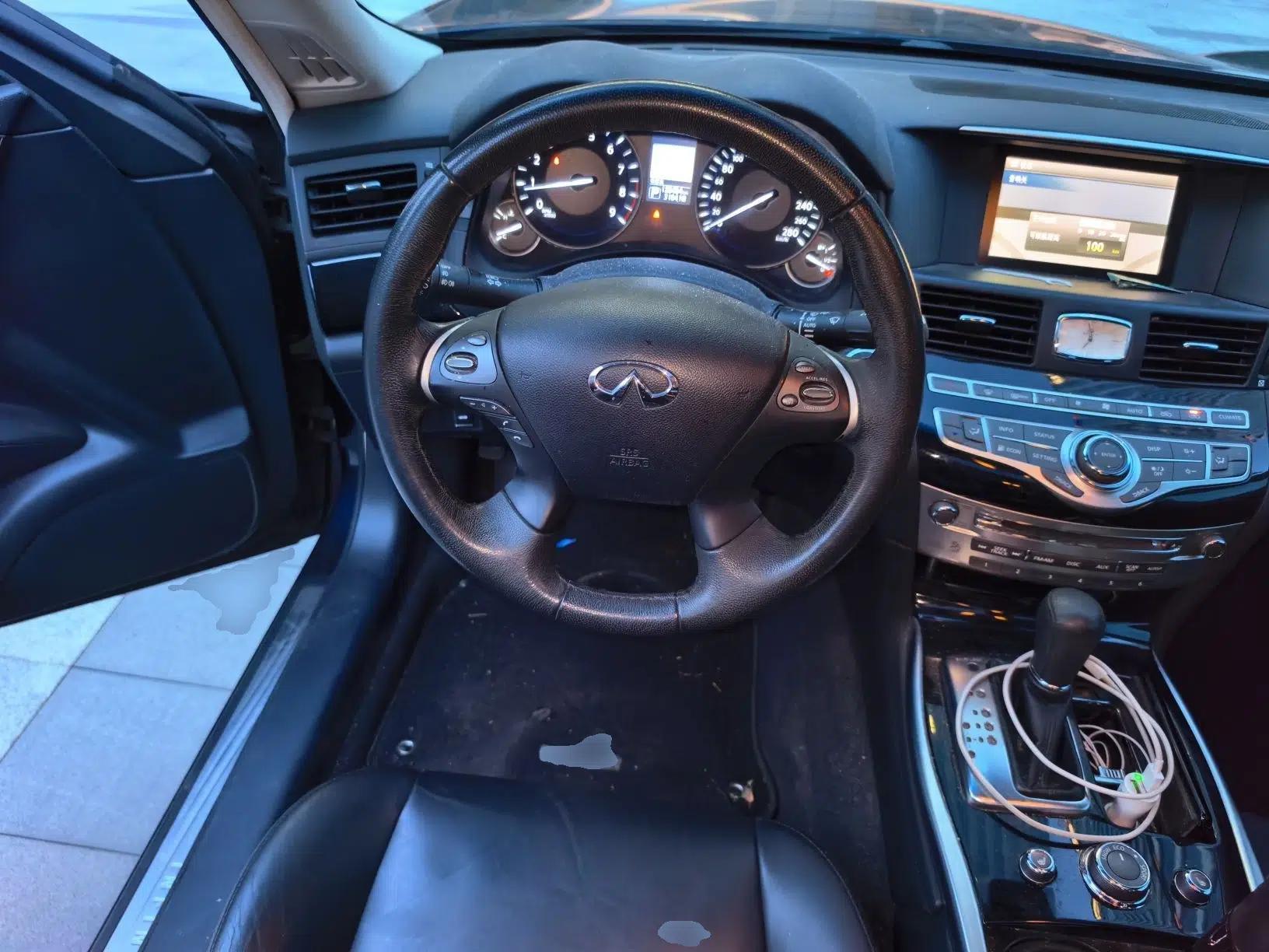Infiniti Q70 2017 Q70L 2.5L Elite Edition — миниатюра 10