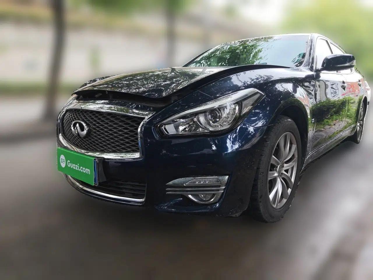 Infiniti Q70 2017 Q70L 2.5L Elite Edition — миниатюра 1