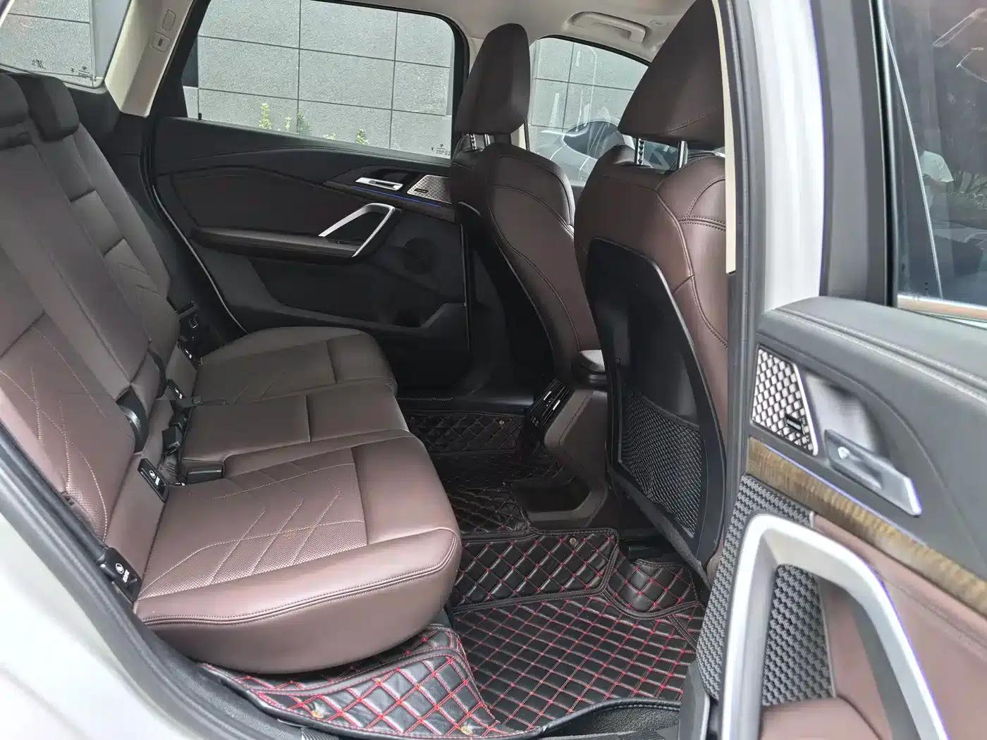 BMW X1 2023 sDrive25Li M Sport Package — миниатюра 14