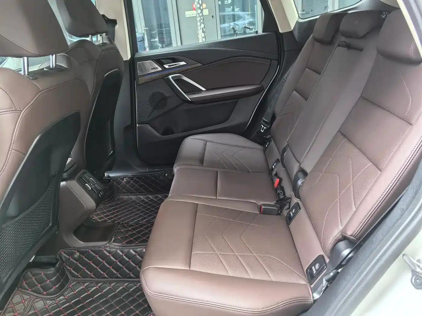 BMW X1 2023 sDrive25Li M Sport Package — миниатюра 7