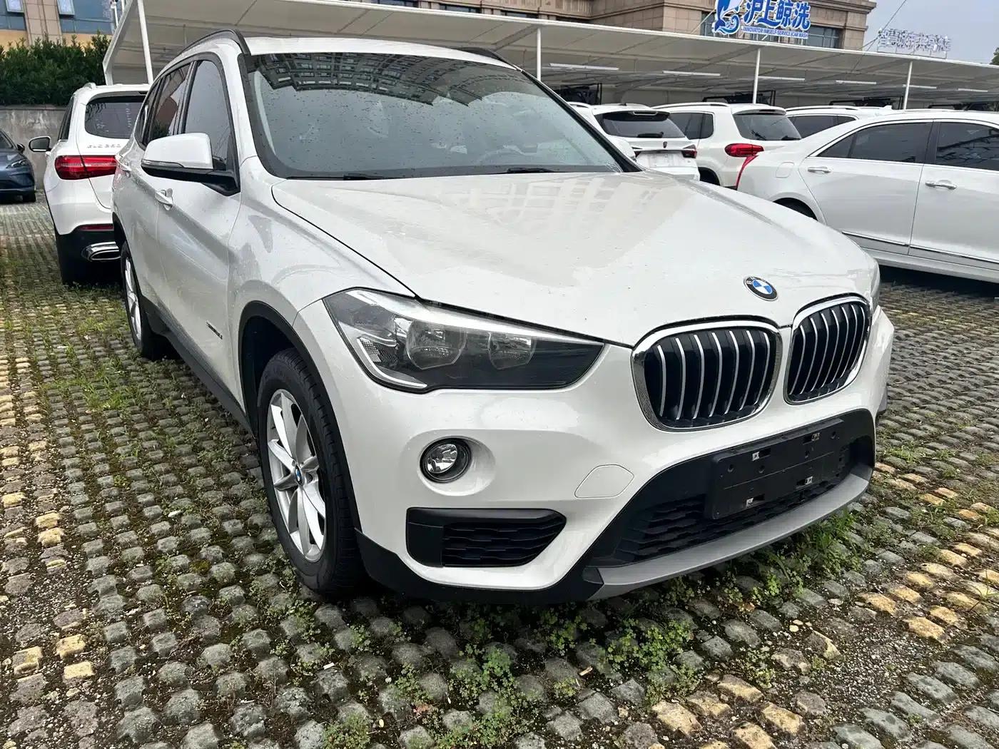 BMW X1 2016 sDrive18Li Fashion Edition — миниатюра 3