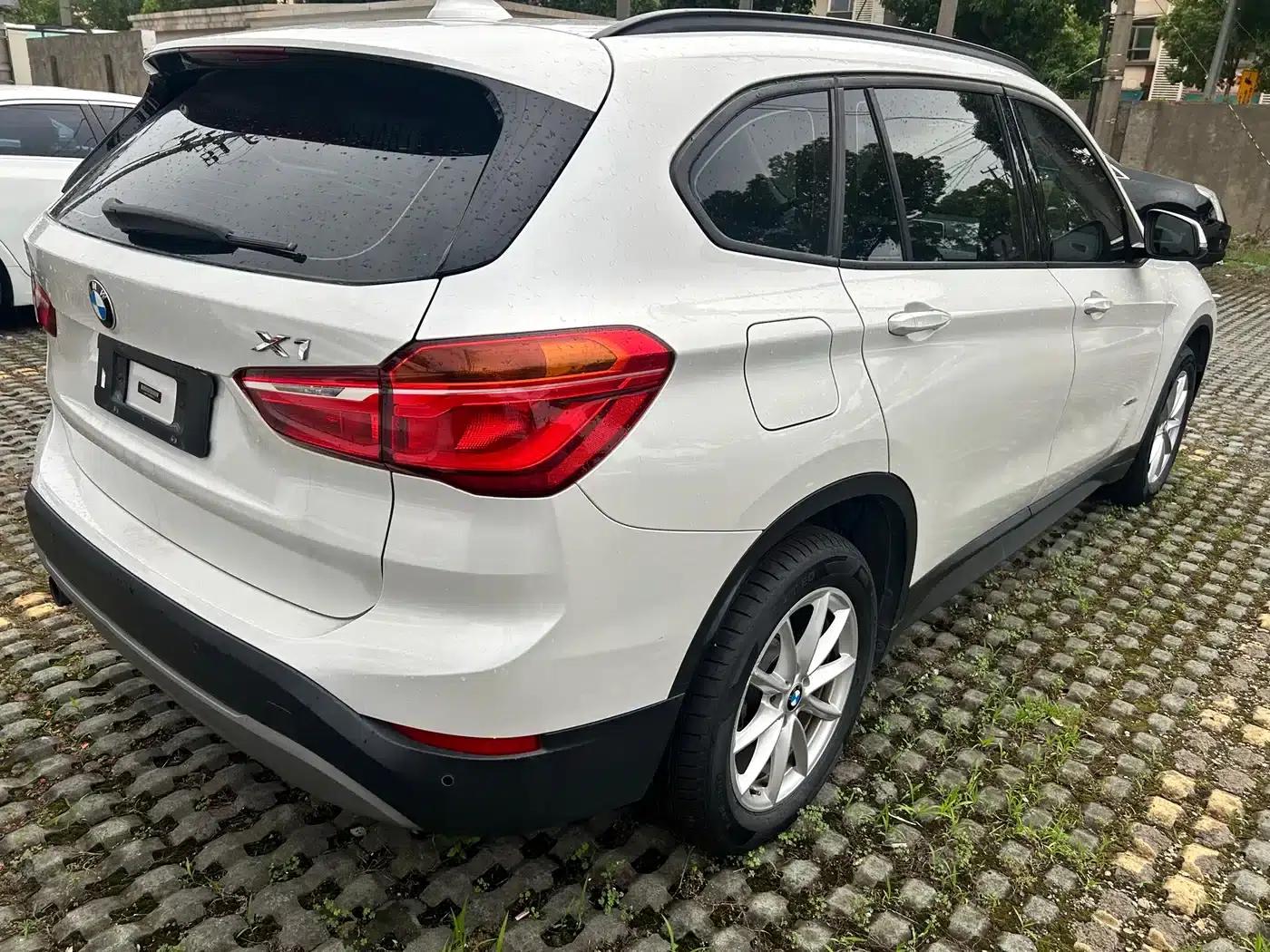 BMW X1 2016 sDrive18Li Fashion Edition — миниатюра 6