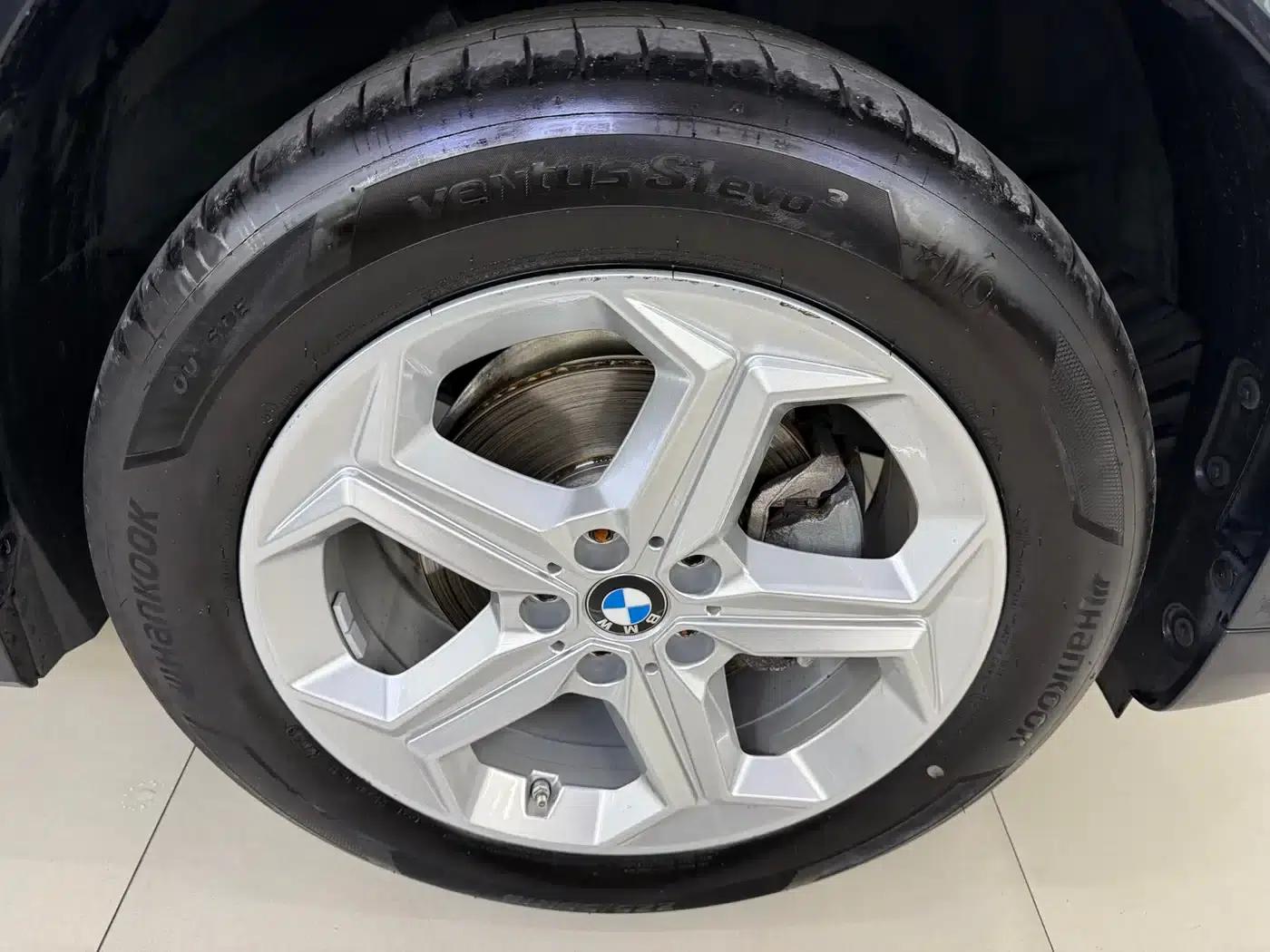 2023 BMW X1 sDrive20Li X Design Package — миниатюра 17
