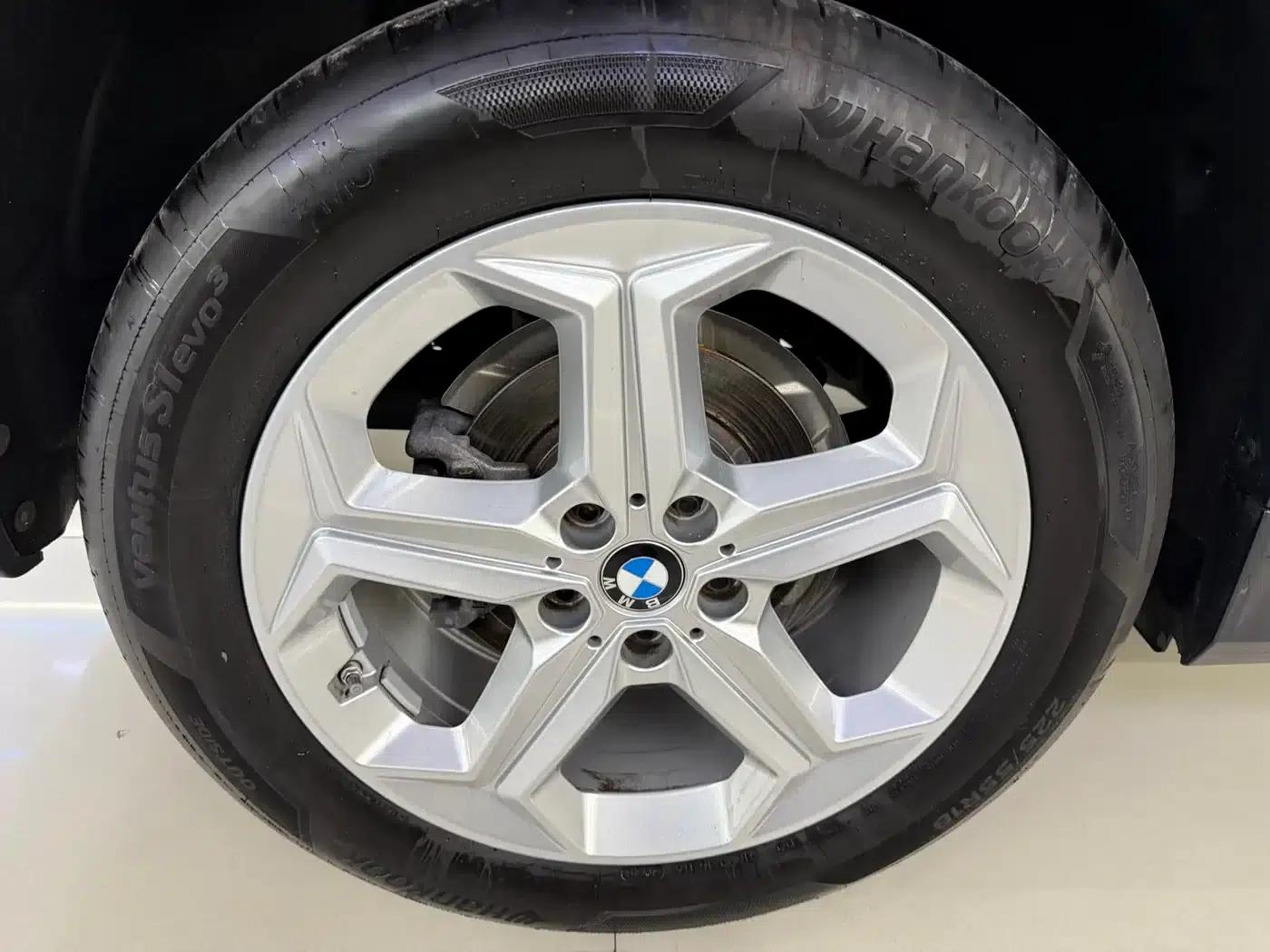 2023 BMW X1 sDrive20Li X Design Package — миниатюра 18