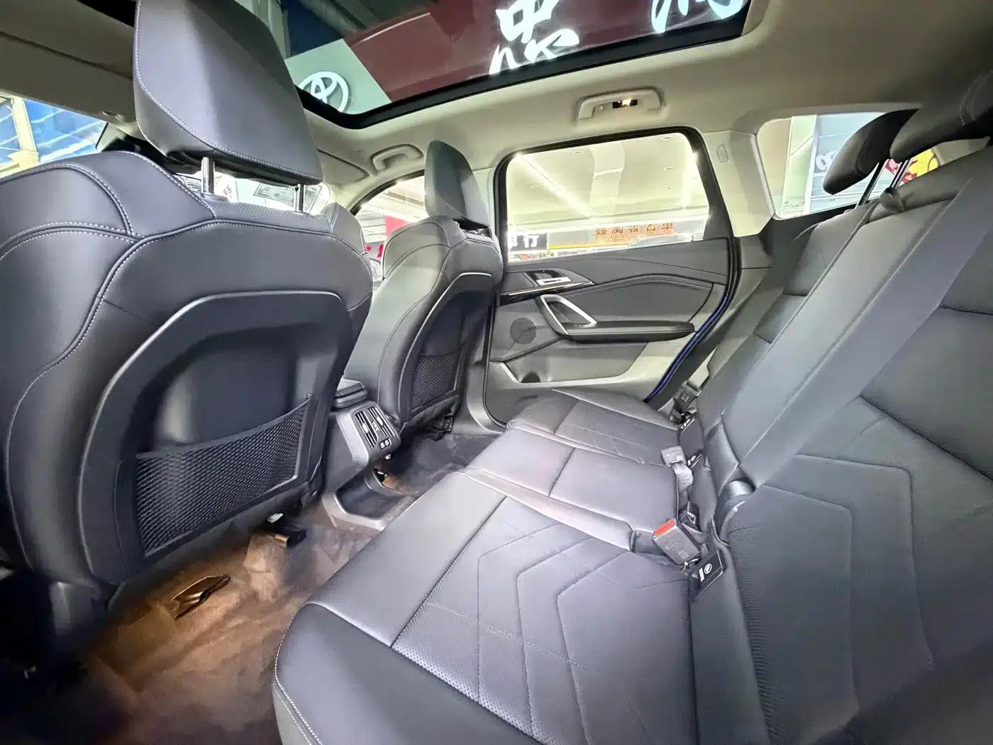 2023 BMW X1 sDrive20Li X Design Package — миниатюра 7