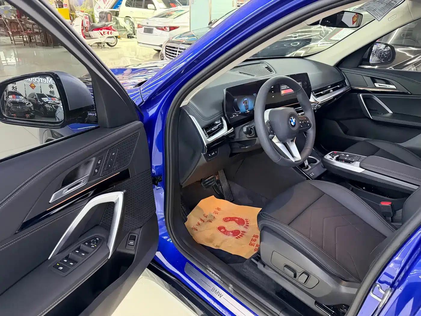 2023 BMW X1 sDrive20Li X Design Package — миниатюра 10