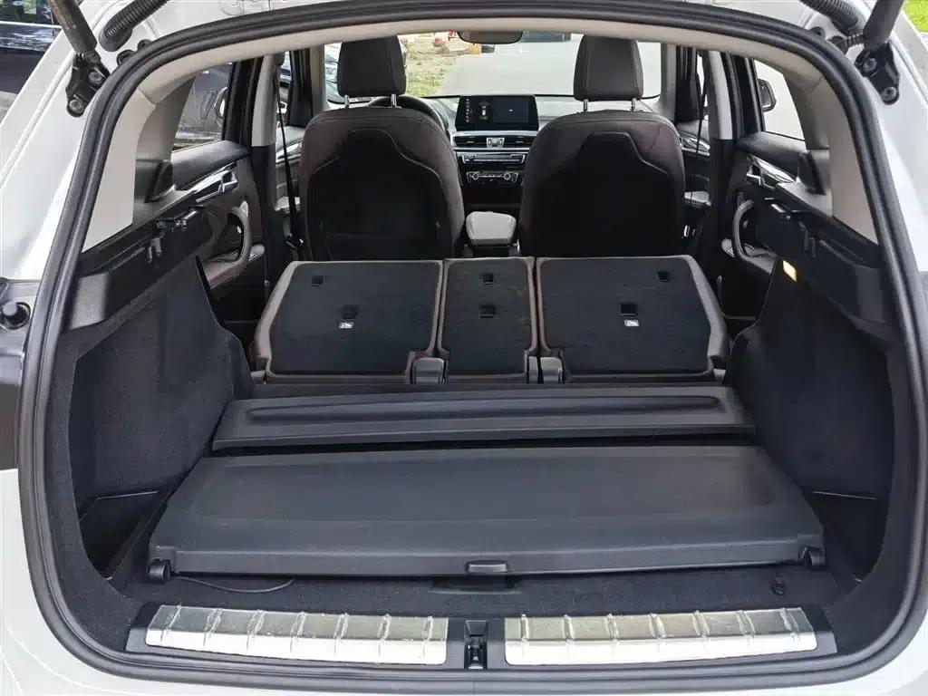 BMW X1 2021 xDrive25Li Premium — миниатюра 11