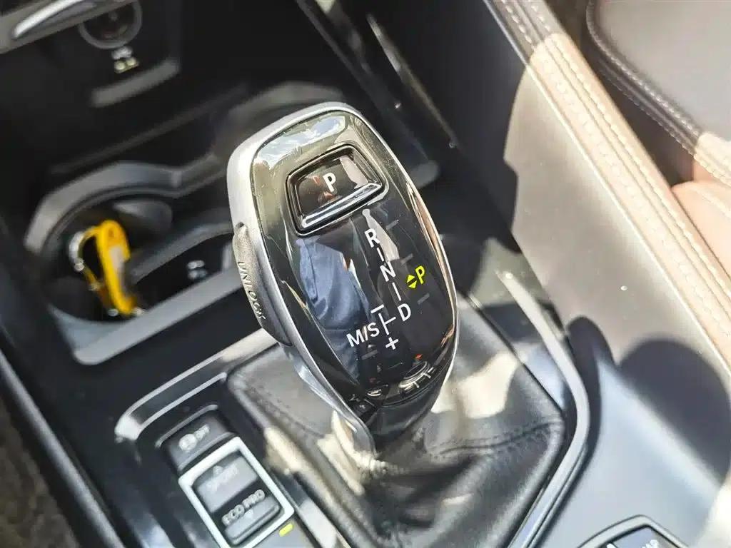 BMW X1 2021 xDrive25Li Premium — миниатюра 13