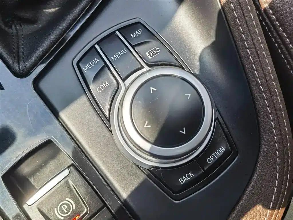 BMW X1 2021 xDrive25Li Premium — миниатюра 26