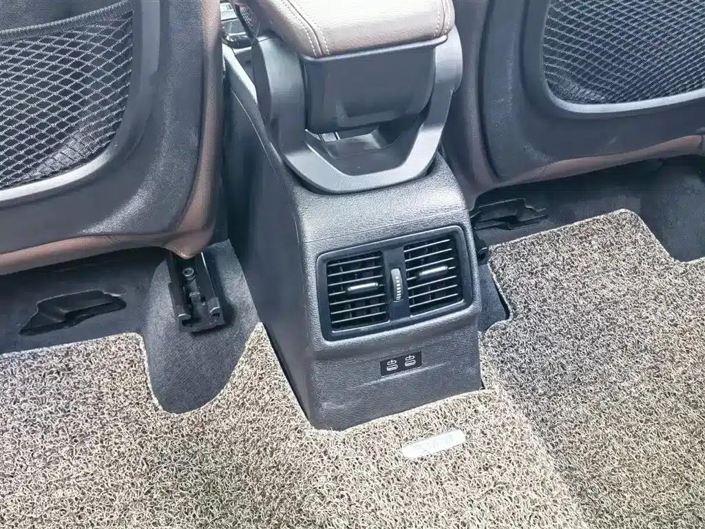 BMW X1 2021 xDrive25Li Premium — миниатюра 35