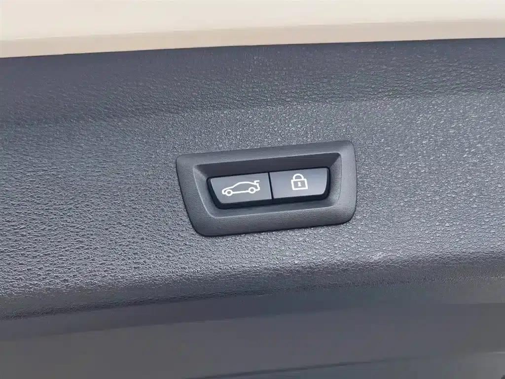 BMW X1 2021 xDrive25Li Premium — миниатюра 36
