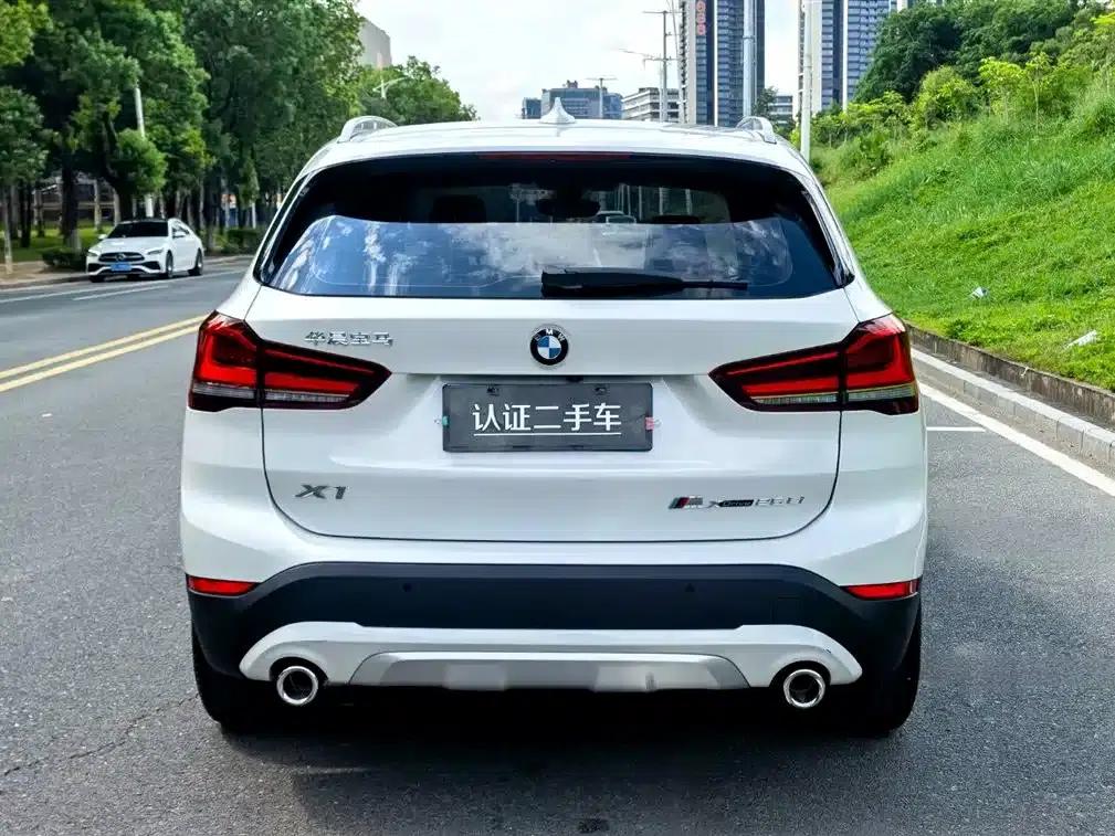 BMW X1 2021 xDrive25Li Premium — миниатюра 6