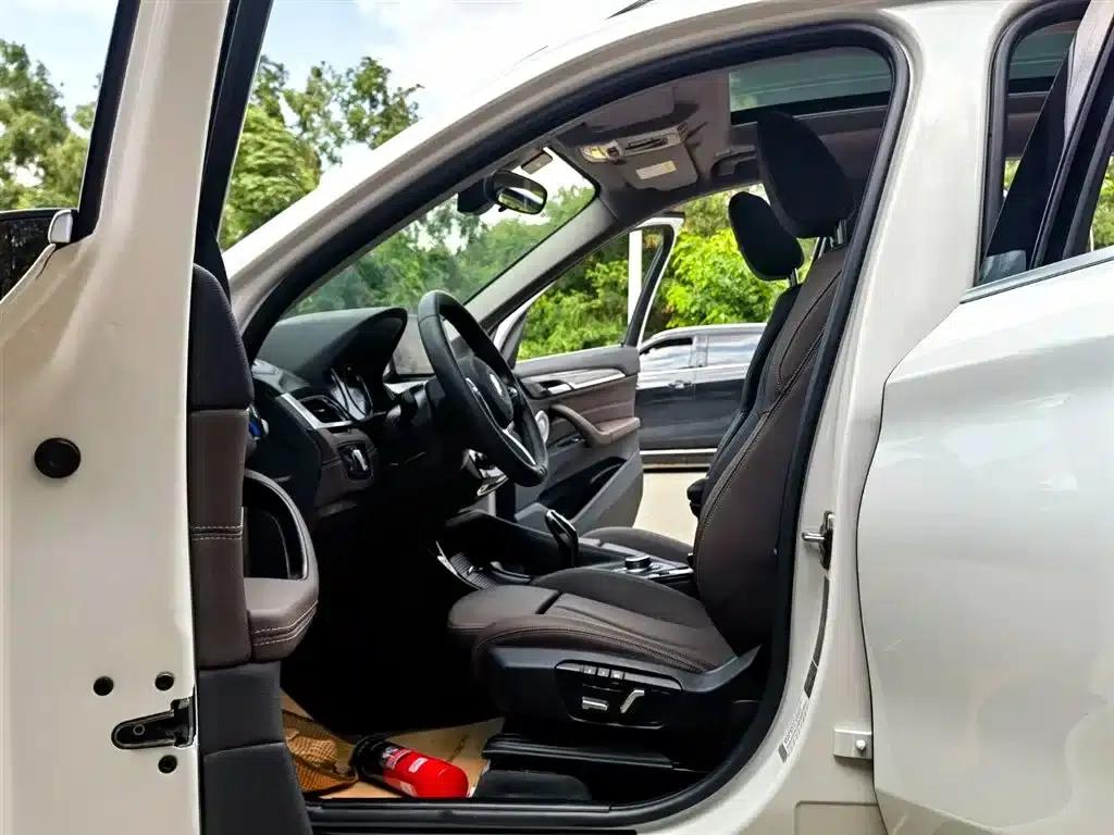 BMW X1 2021 xDrive25Li Premium — миниатюра 9