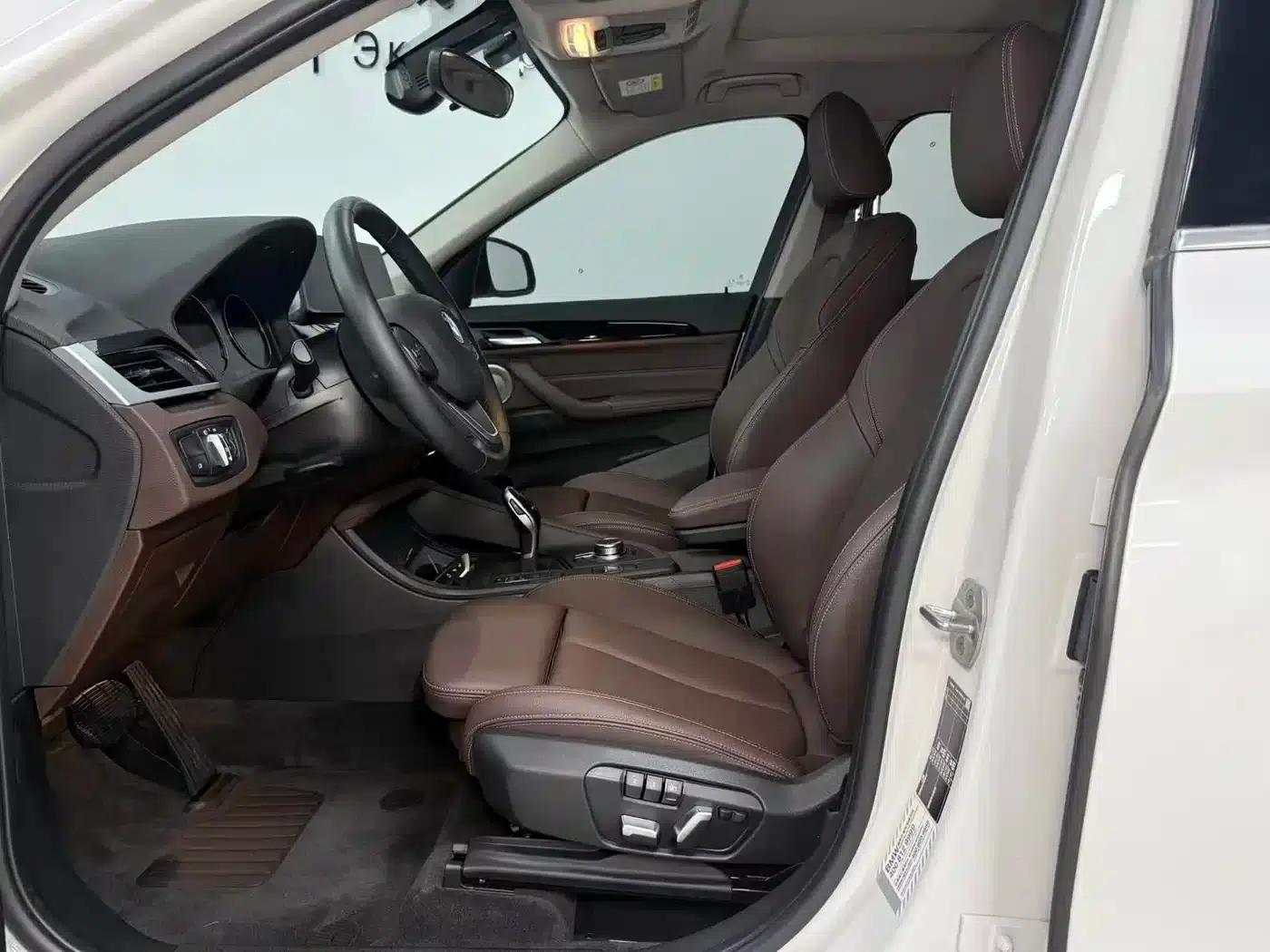 BMW X1 2022 sDrive20Li Fashion Edition — миниатюра 18