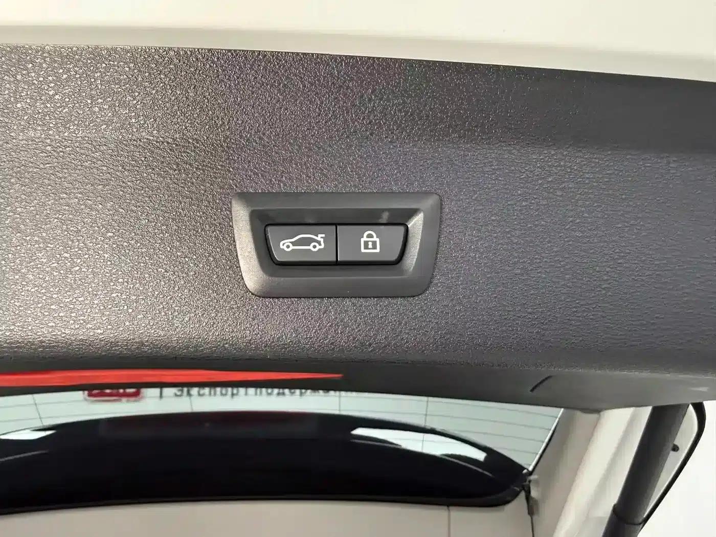 BMW X1 2022 sDrive20Li Fashion Edition — миниатюра 20