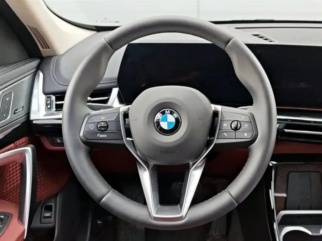 BMW X1 2025 sDrive25Li X Design Package — миниатюра 16