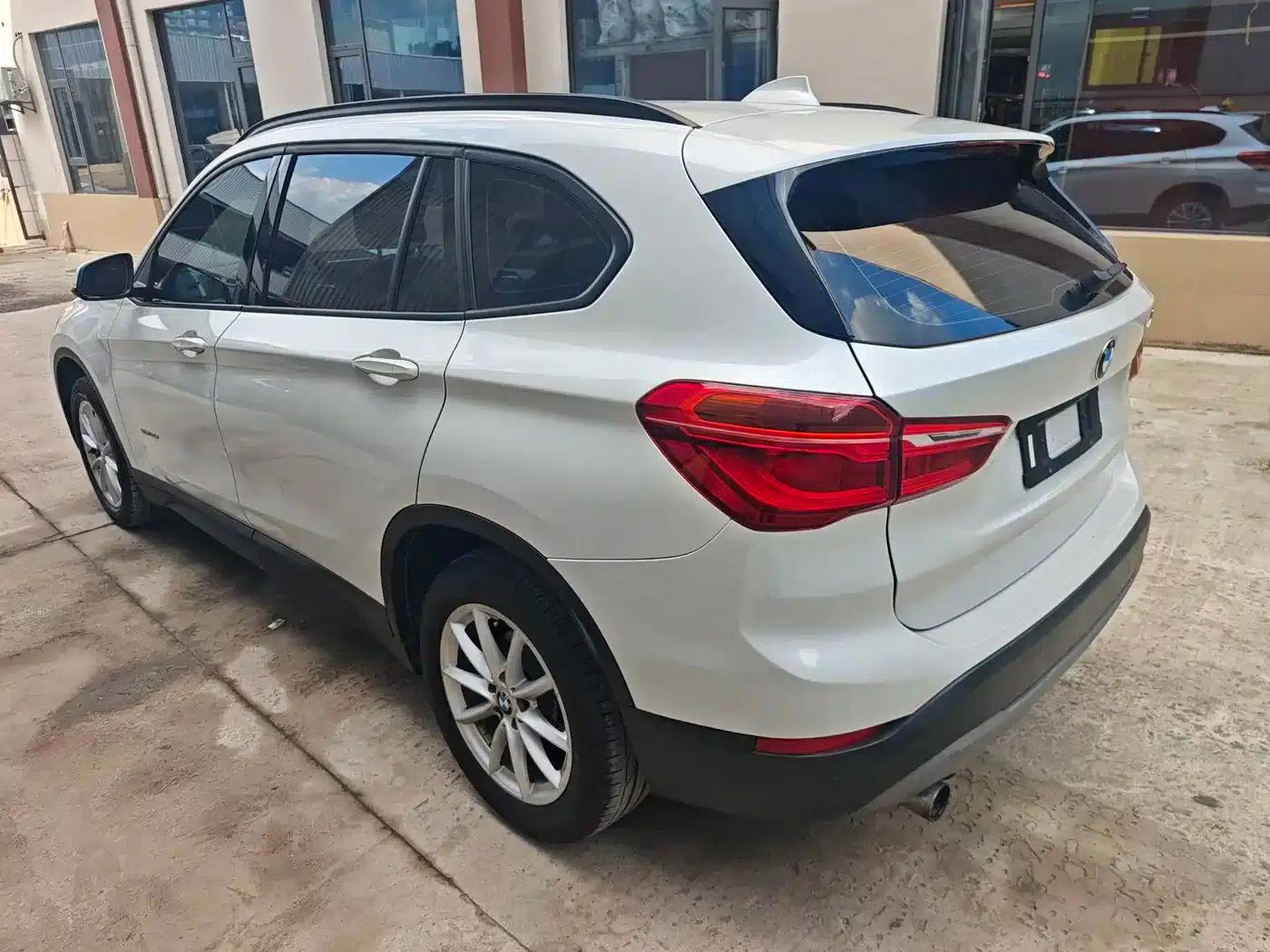 BMW X1 2016 sDrive18Li Fashion Edition — миниатюра 6
