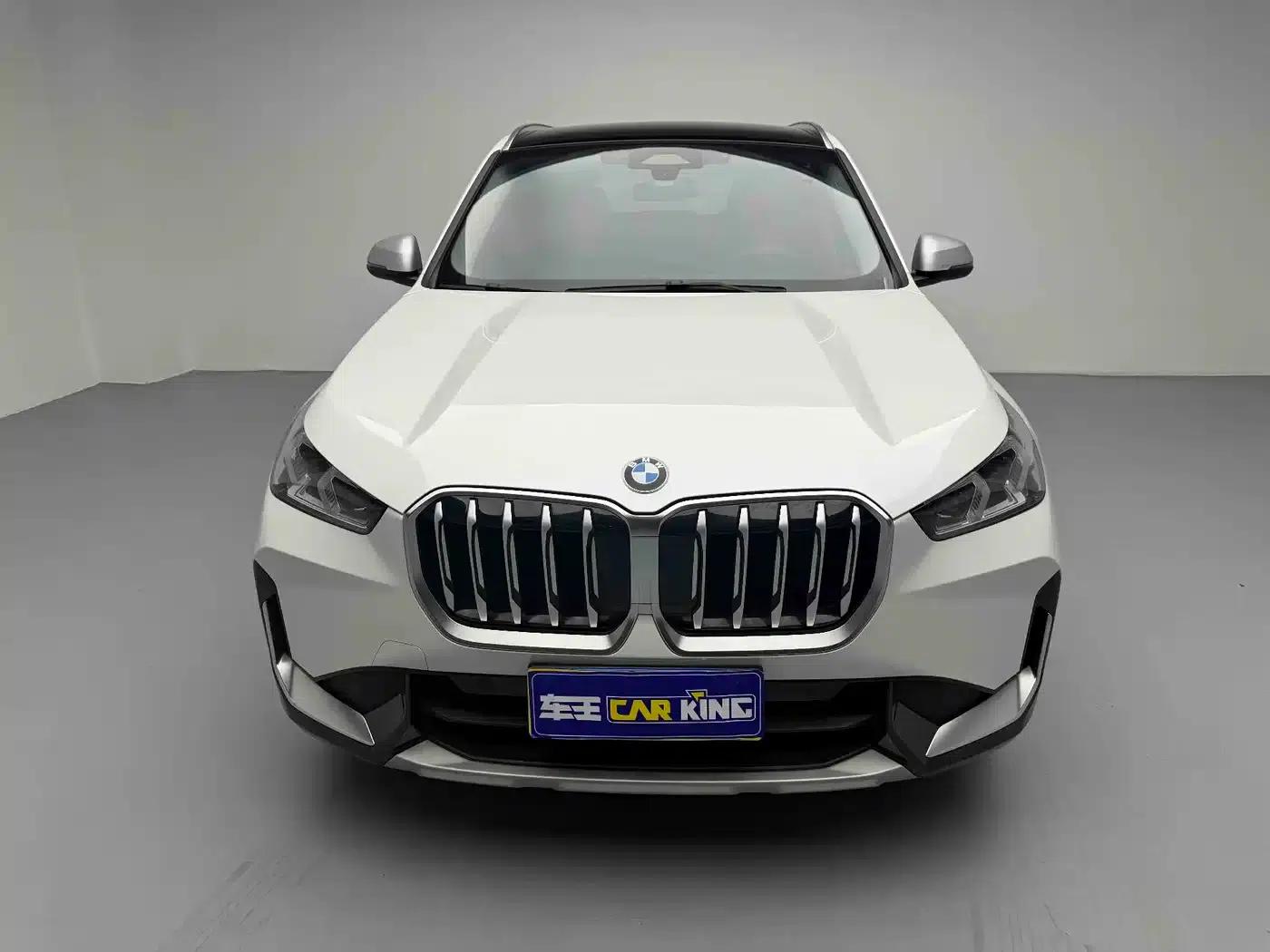 2024 BMW X1 sDrive25Li X Design Package — миниатюра 2