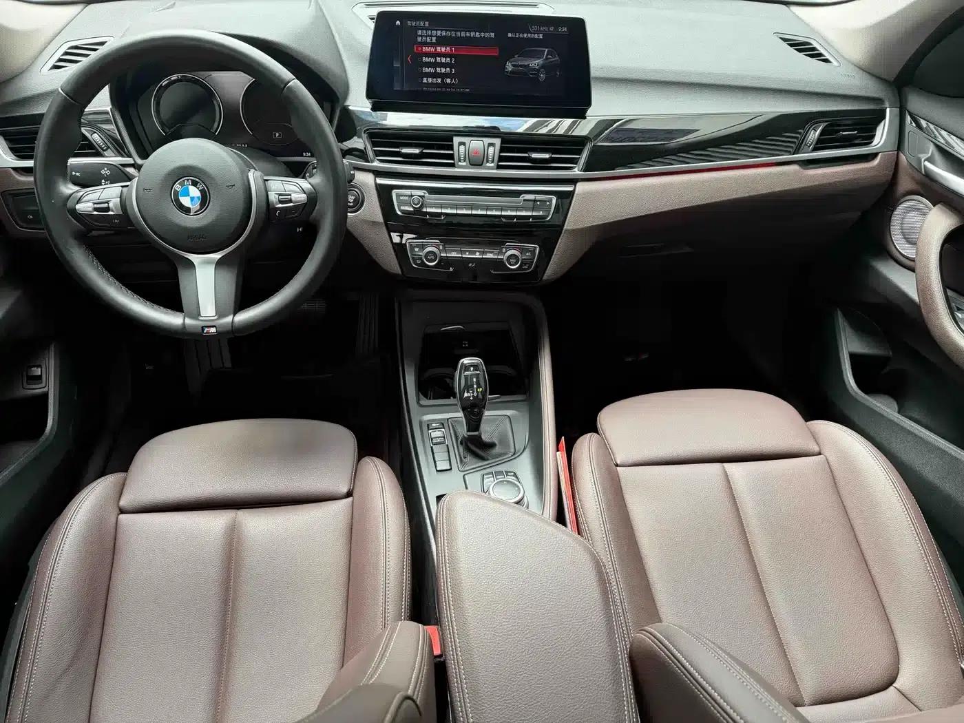 BMW X1 2022 sDrive25Li Leading Edition — миниатюра 4