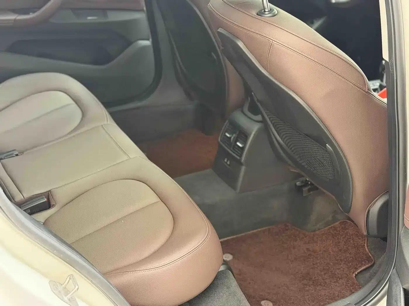 BMW X1 2022 sDrive25Li Leading Edition — миниатюра 10