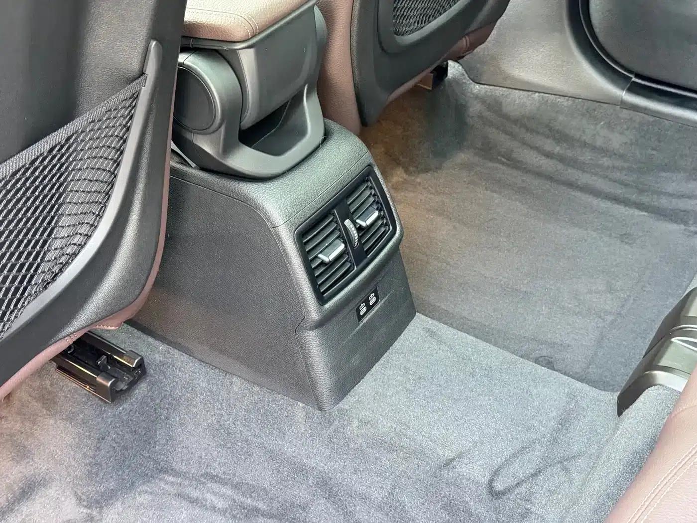 BMW X1 2020 xDrive25Li Premium — миниатюра 16