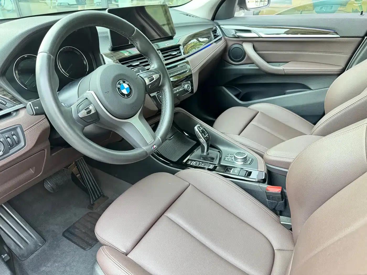 BMW X1 2020 xDrive25Li Premium — миниатюра 17