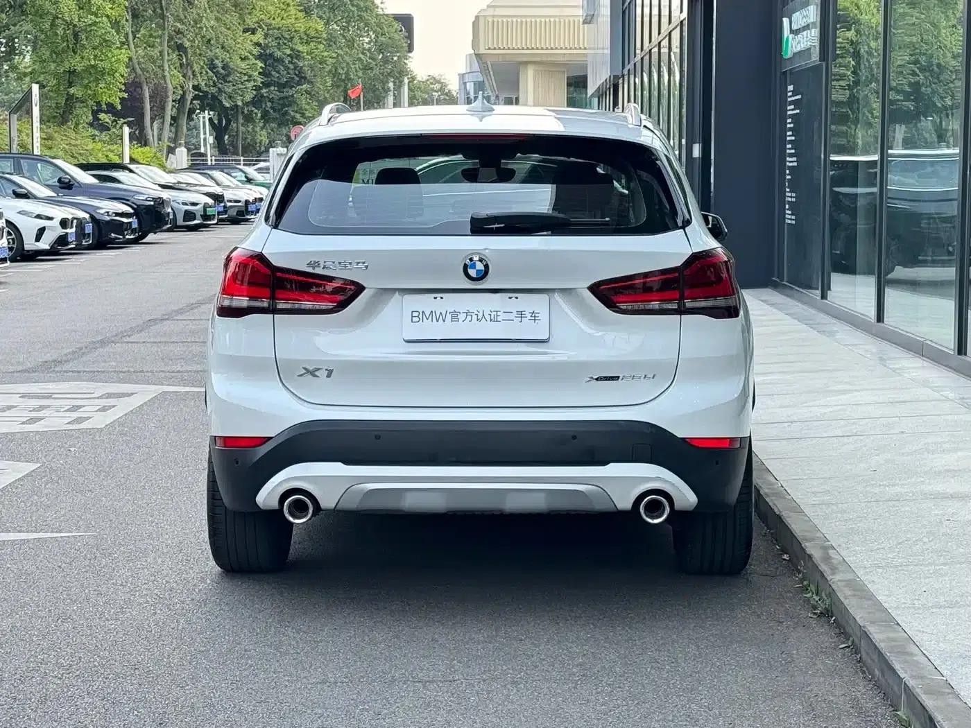 BMW X1 2020 xDrive25Li Premium — миниатюра 6